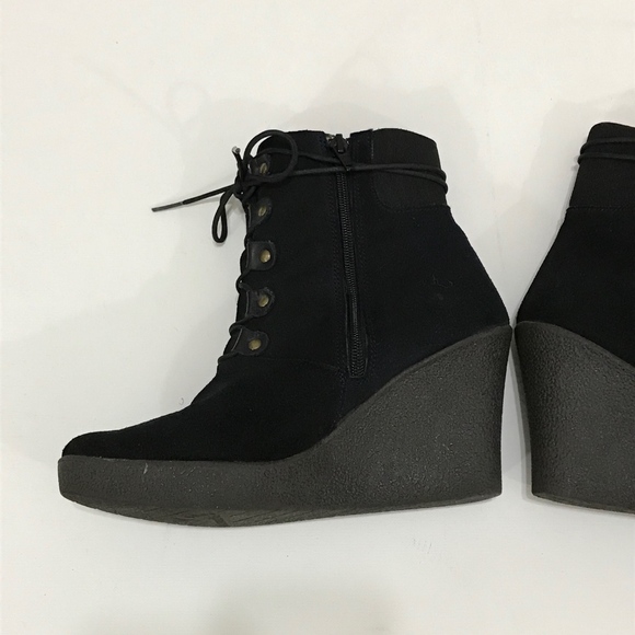 Julio De Mucho Boots - Picture 7 of 8